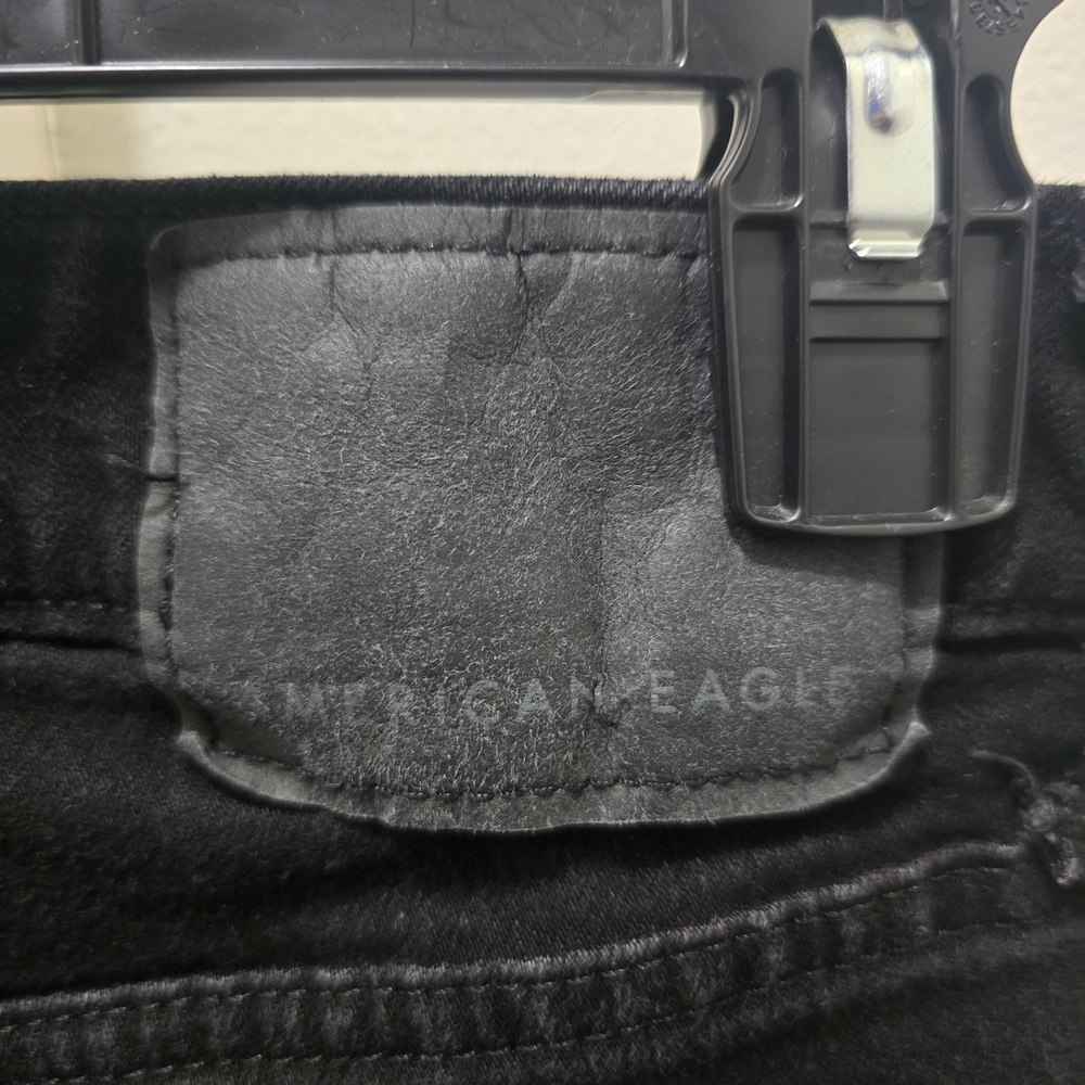 American Eagle Outfitters Men's Black Jeans - Picture 6 of 12